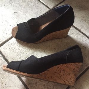 Toms Black Stella peep toe wedges. 9.5w